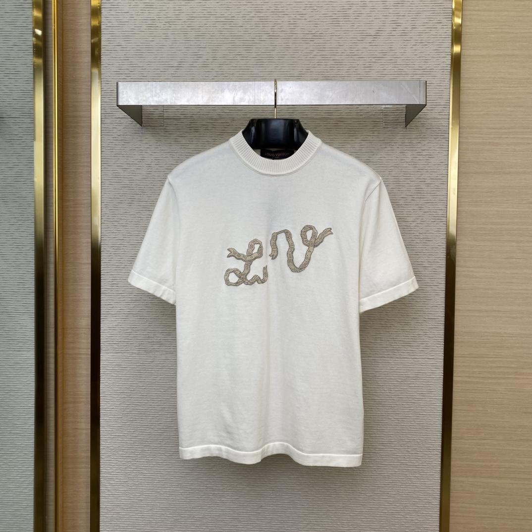 Louis Vuitton Embellished Short-Sleeved Cotton Crewneck   1AGJTY - DopestKickz