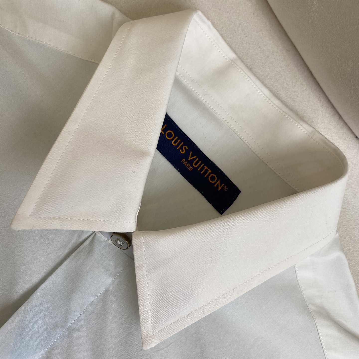Louis Vuitton Monogram Printed Long-Sleeved Cotton Poplin Shirt  1AFXVW - DopestKickz