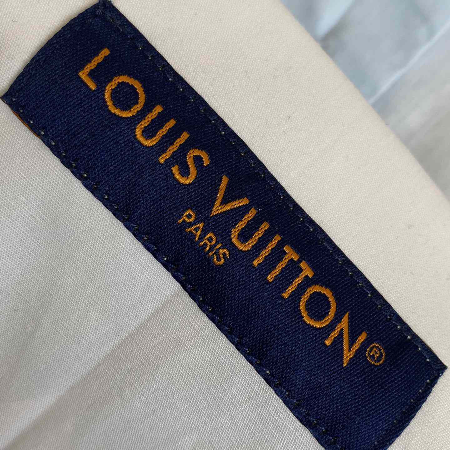 Louis Vuitton Monogram Printed Long-Sleeved Cotton Poplin Shirt  1AFXVW - DopestKickz