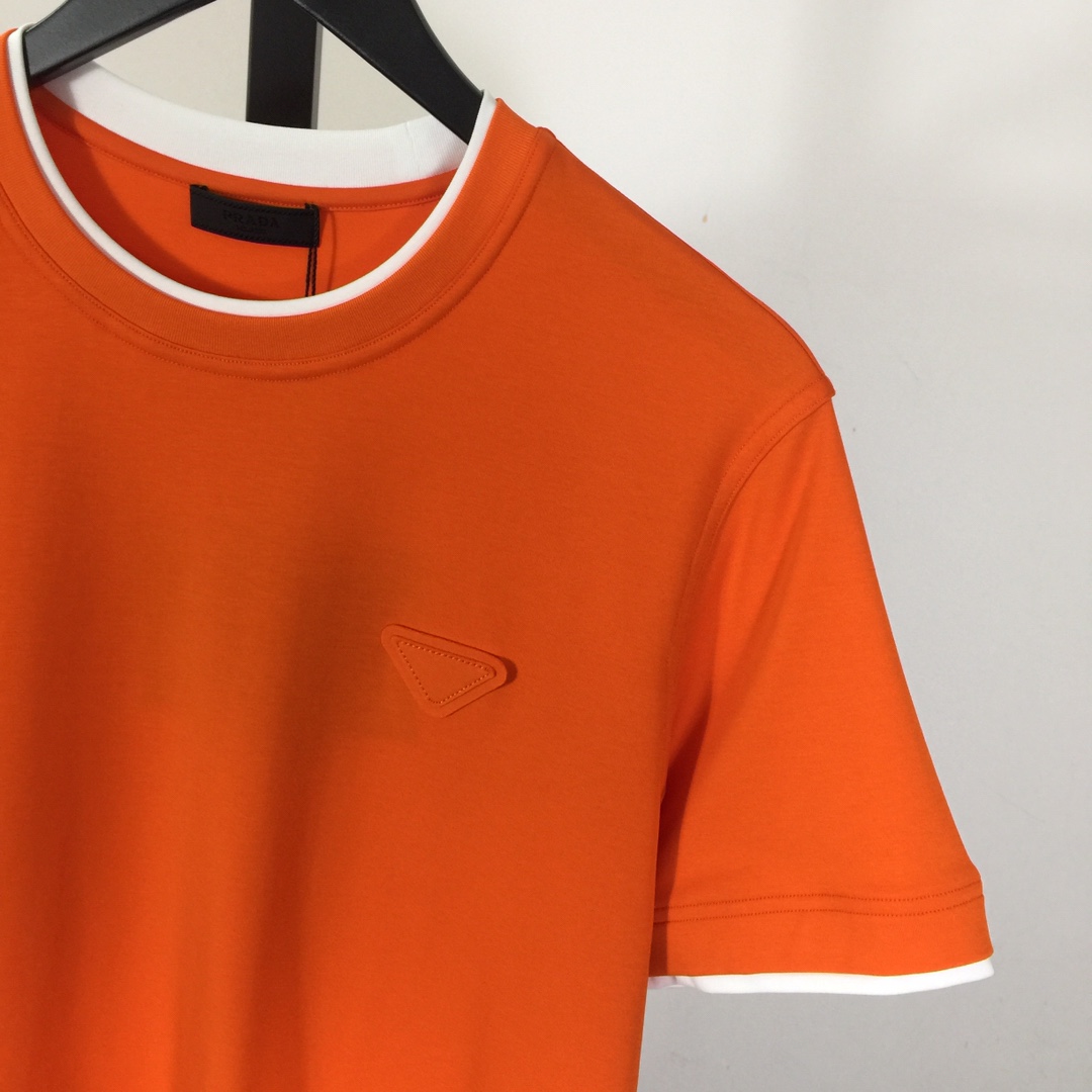 Prada Logo T-Shirt - DopestKickz