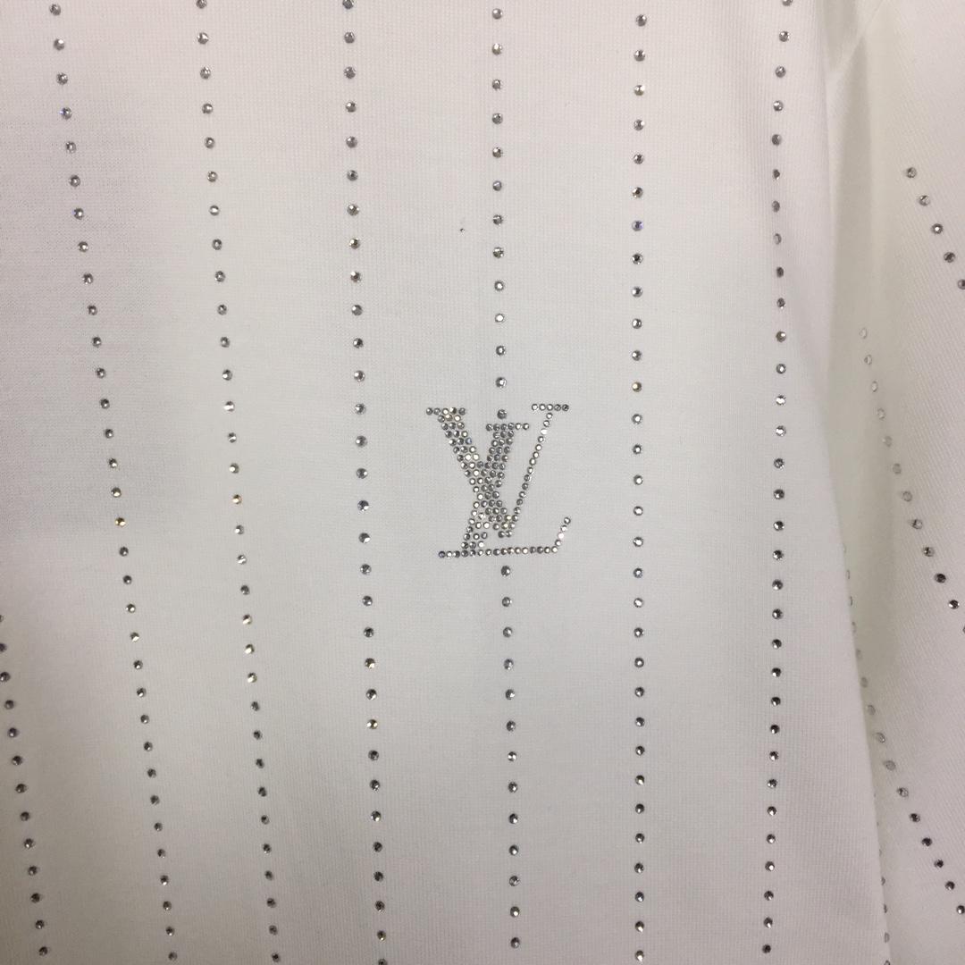 Louis Vuitton Cotton T-Shirt With Crystal - DopestKickz