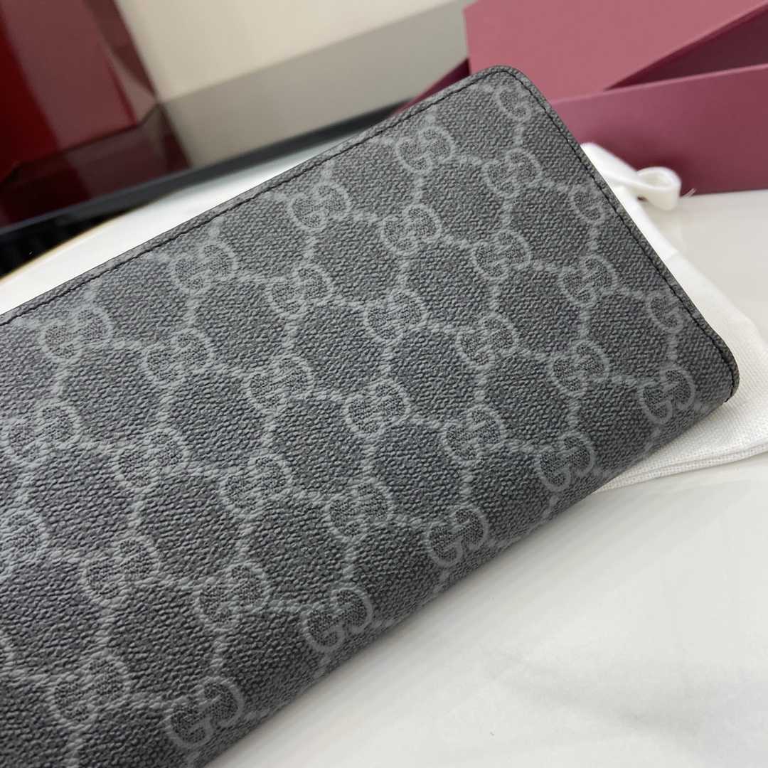 Gucci GG Emblem Around Wallet - DopestKickz