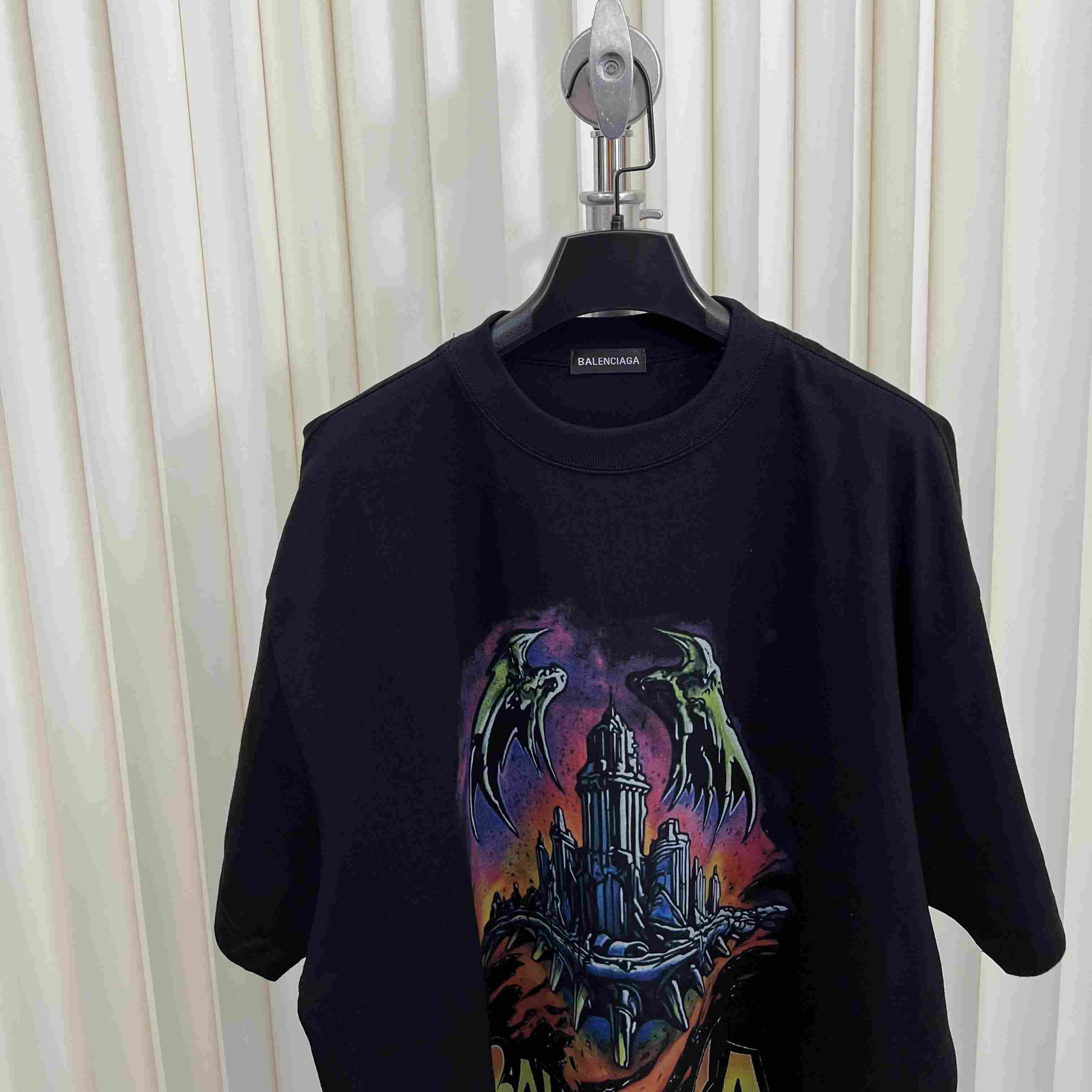 Balenciaga T-Shirt  - DopestKickz
