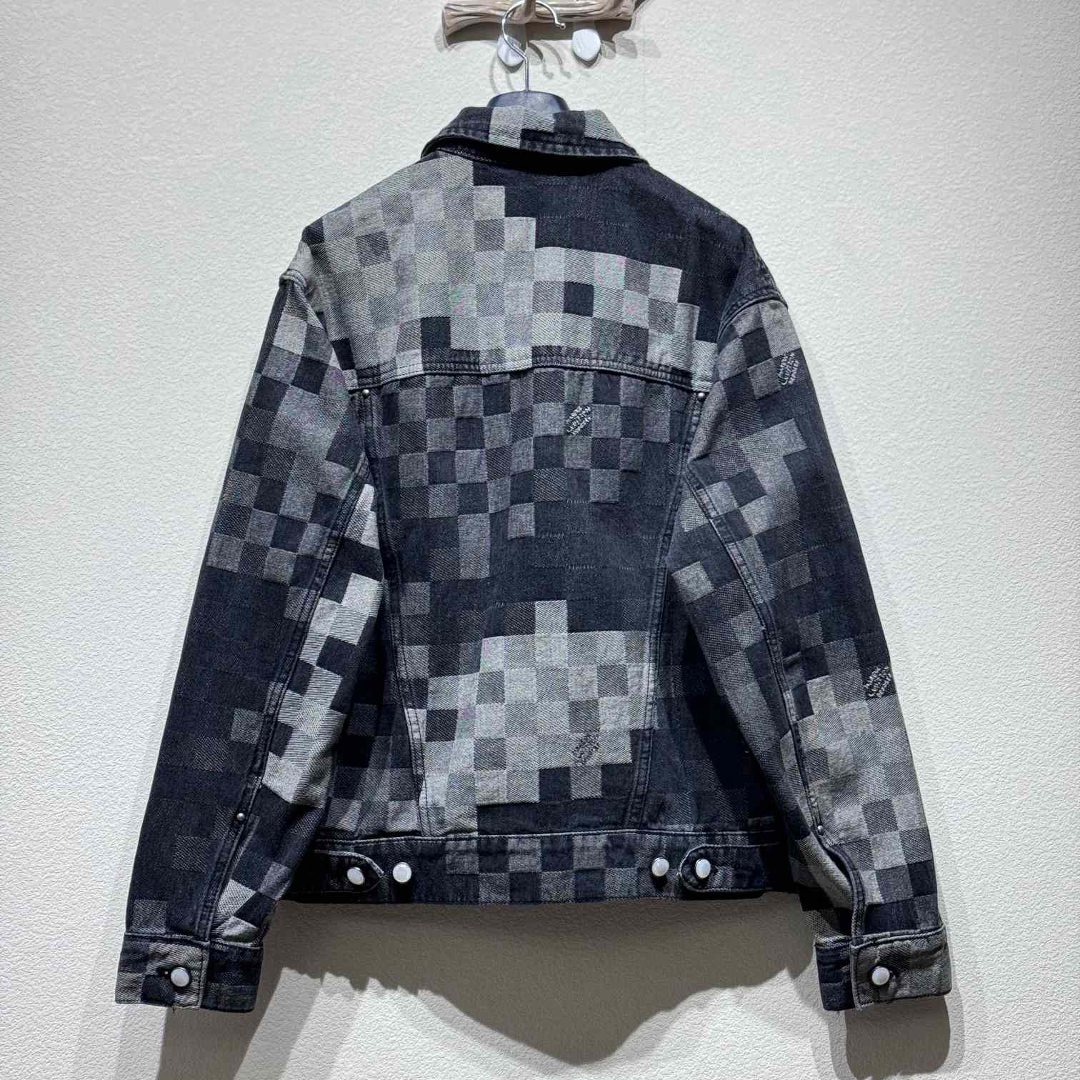 Louis Vuitton Damoflage Classic Denim Jacket  1AHEBJ - DopestKickz