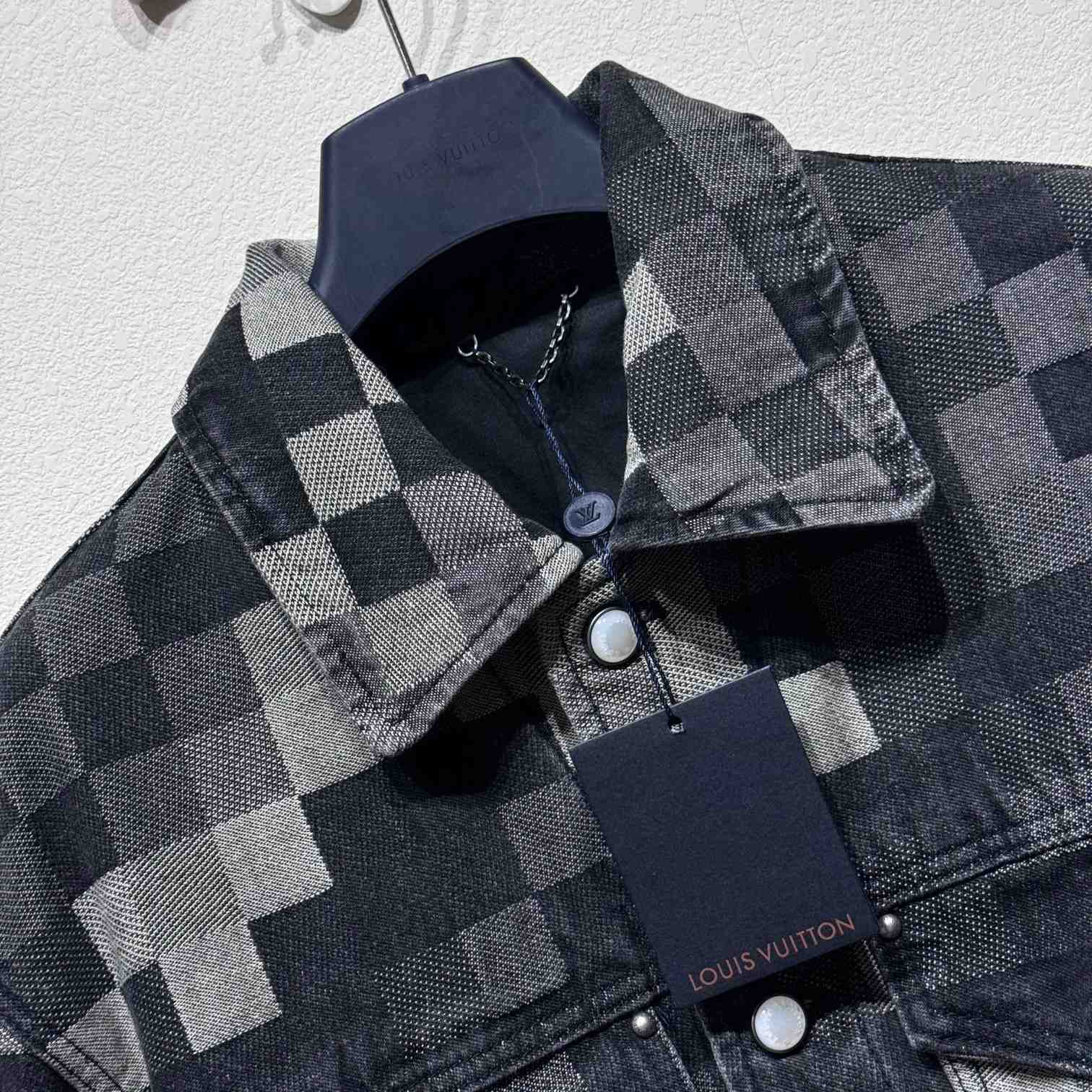 Louis Vuitton Damoflage Classic Denim Jacket  1AHEBJ - DopestKickz