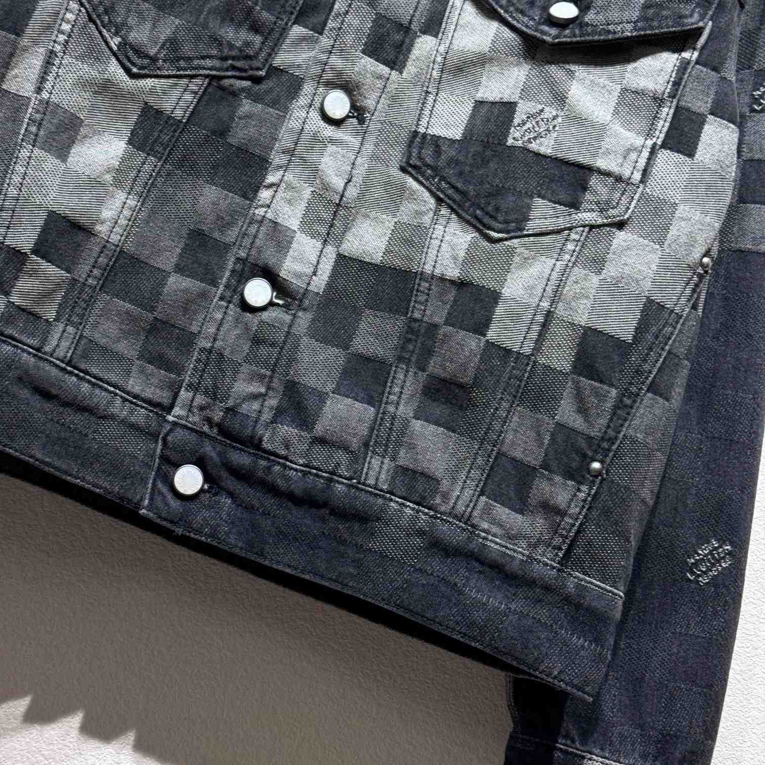 Louis Vuitton Damoflage Classic Denim Jacket  1AHEBJ - DopestKickz