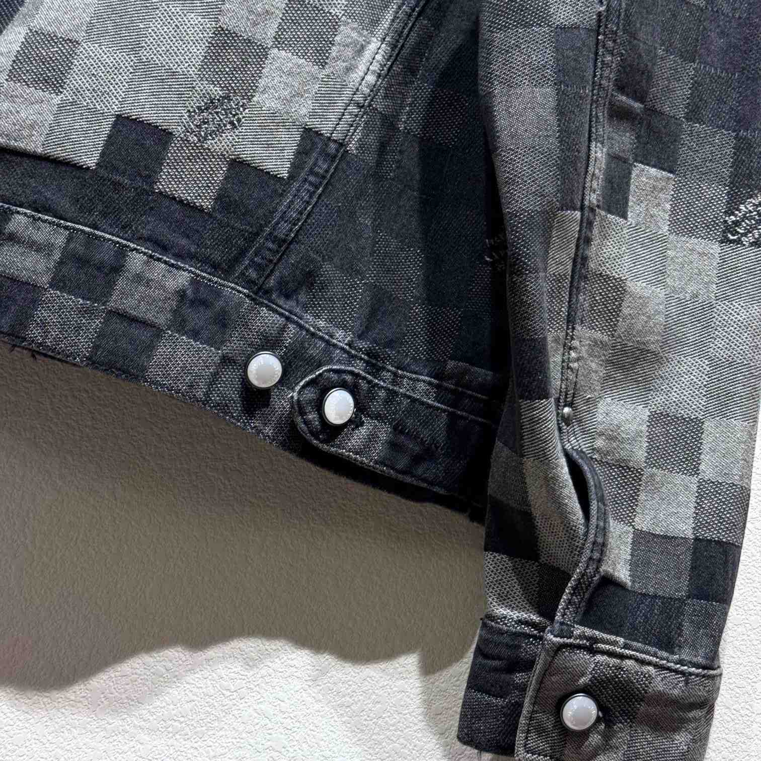 Louis Vuitton Damoflage Classic Denim Jacket  1AHEBJ - DopestKickz