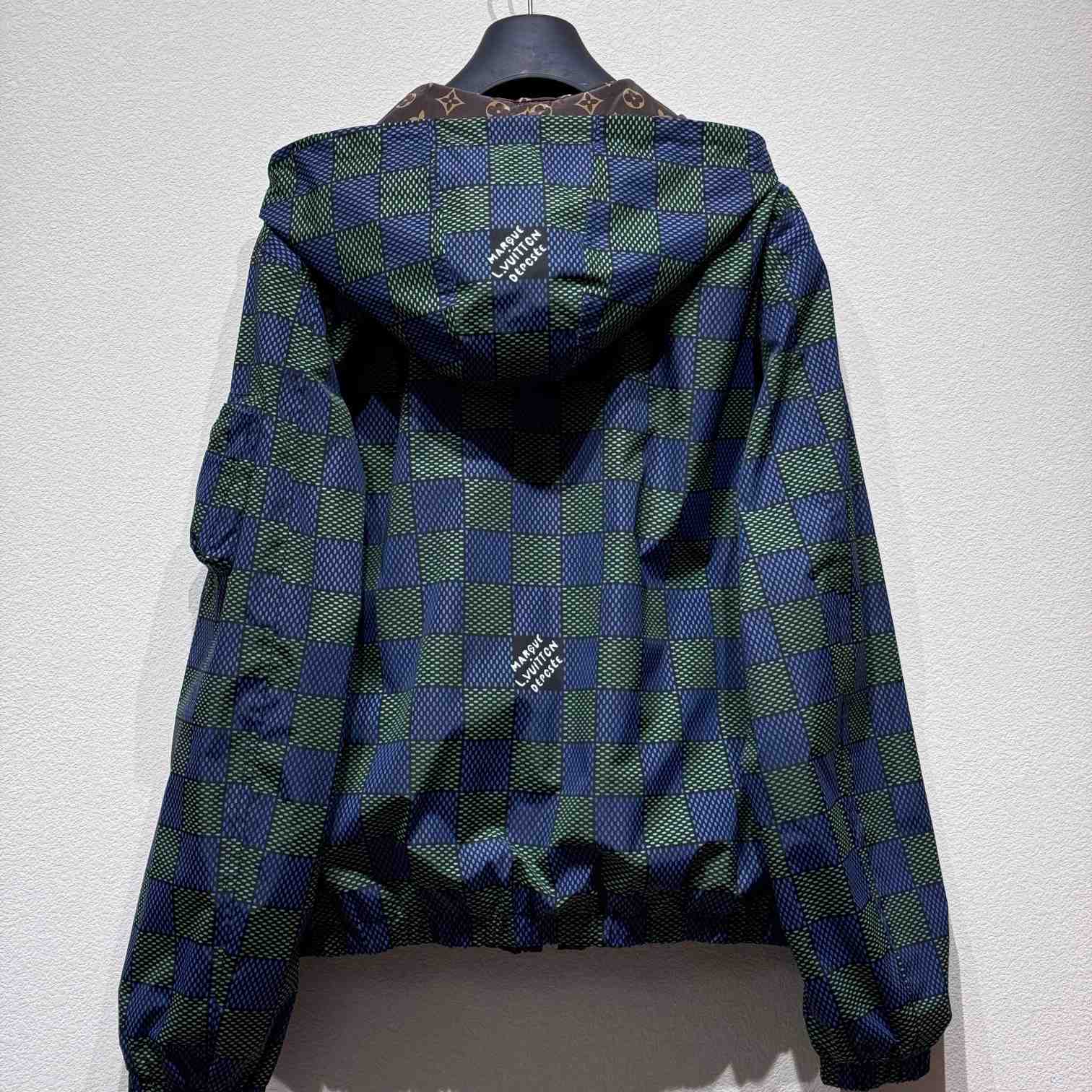 Louis Vuitton Damier Reversible Windbreaker    1AHBIW - DopestKickz