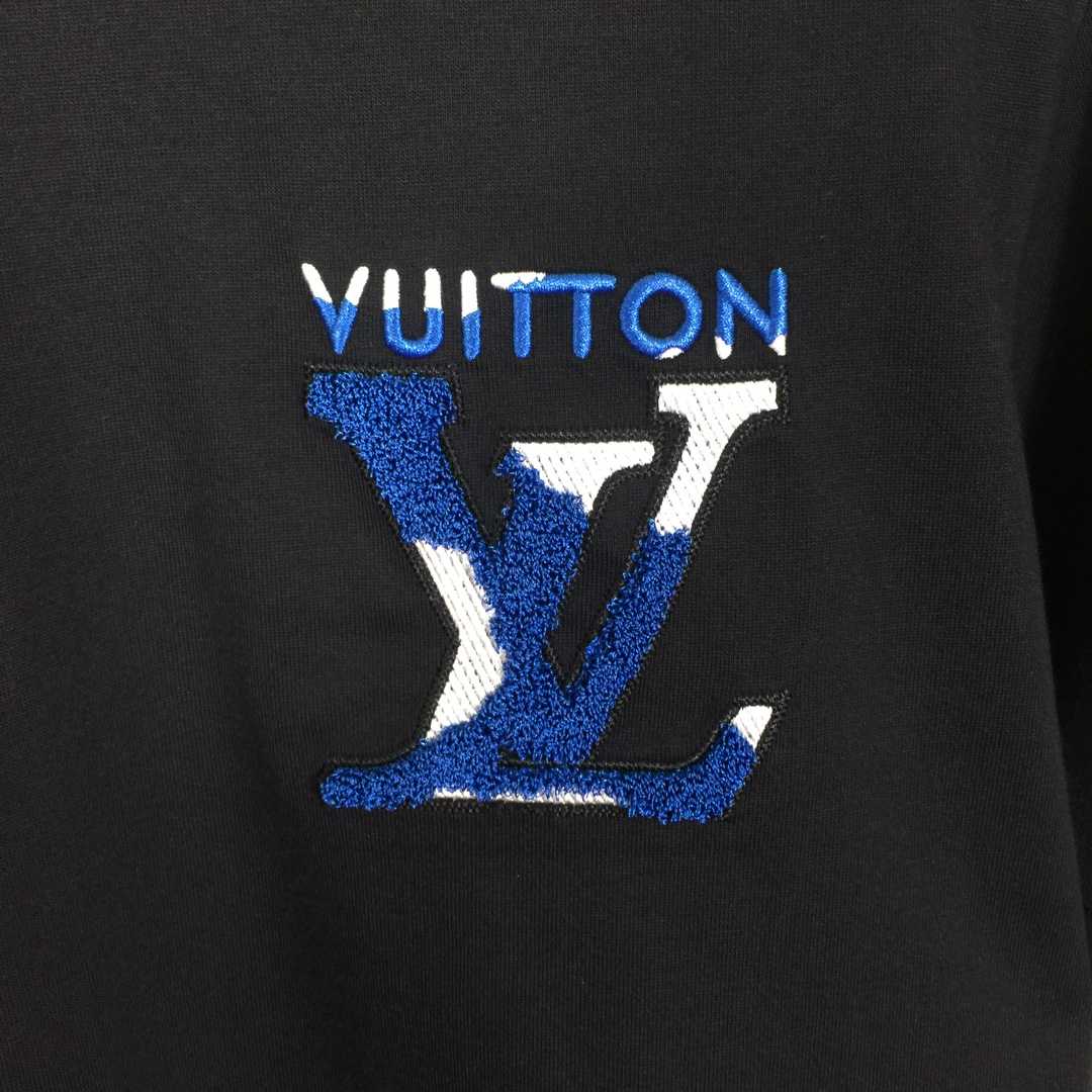 Louis Vuitton Cotton T-Shirt - DopestKickz
