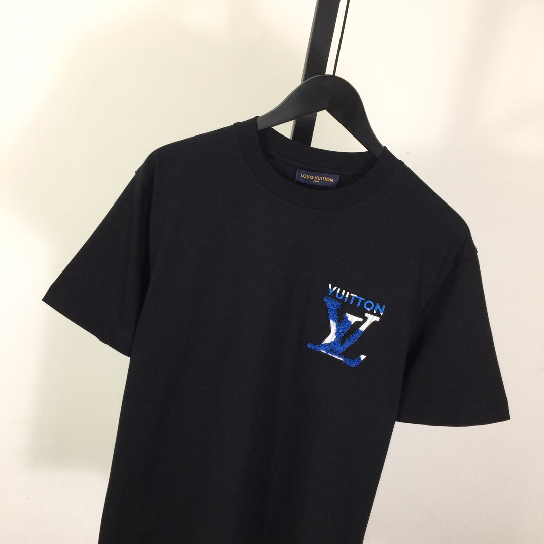 Louis Vuitton Cotton T-Shirt - DopestKickz