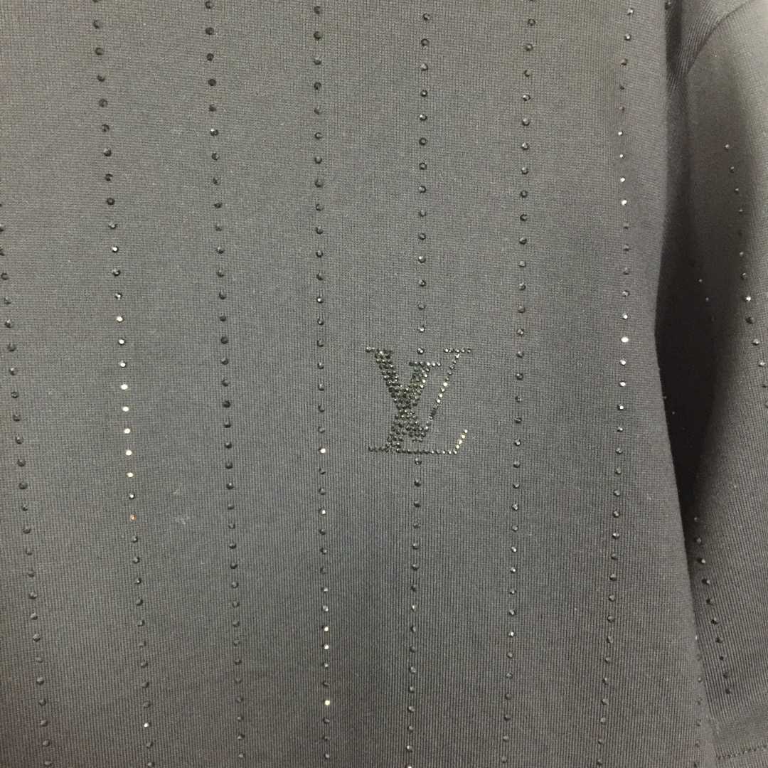 Louis Vuitton Cotton T-Shirt With Crystal - DopestKickz