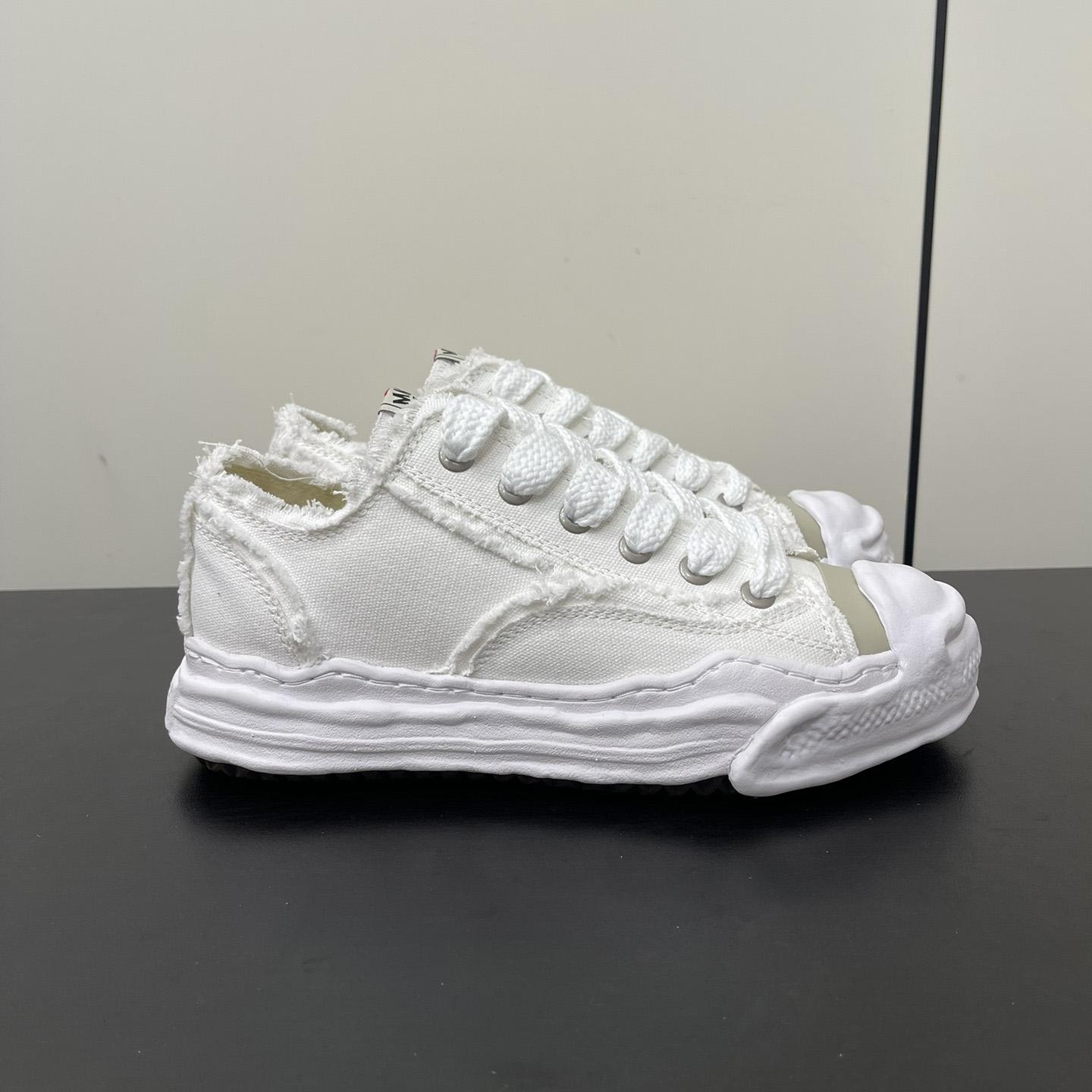 Maison Mihara Yasuhiro Low-Top Sneakers - DopestKickz