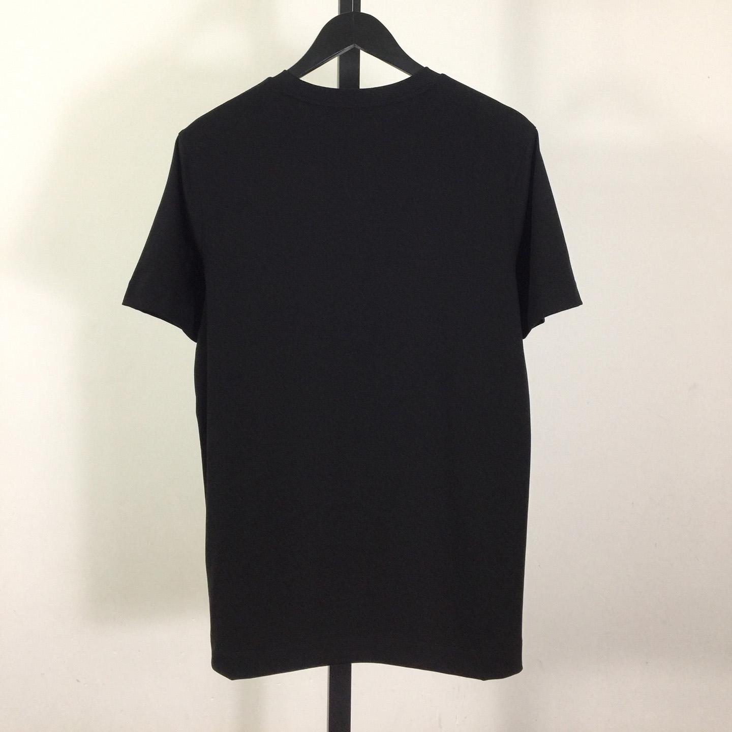 Prada Logo T-Shirt - DopestKickz