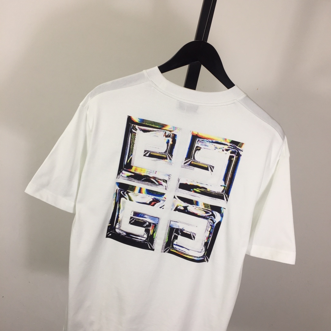 Givenchy Short-sleeved T-shirt In Cotton - DopestKickz