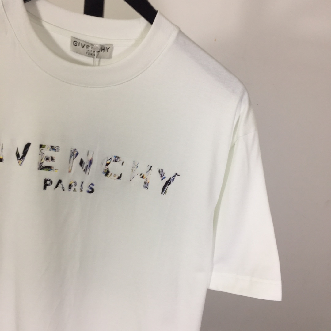 Givenchy Short-sleeved T-shirt In Cotton - DopestKickz