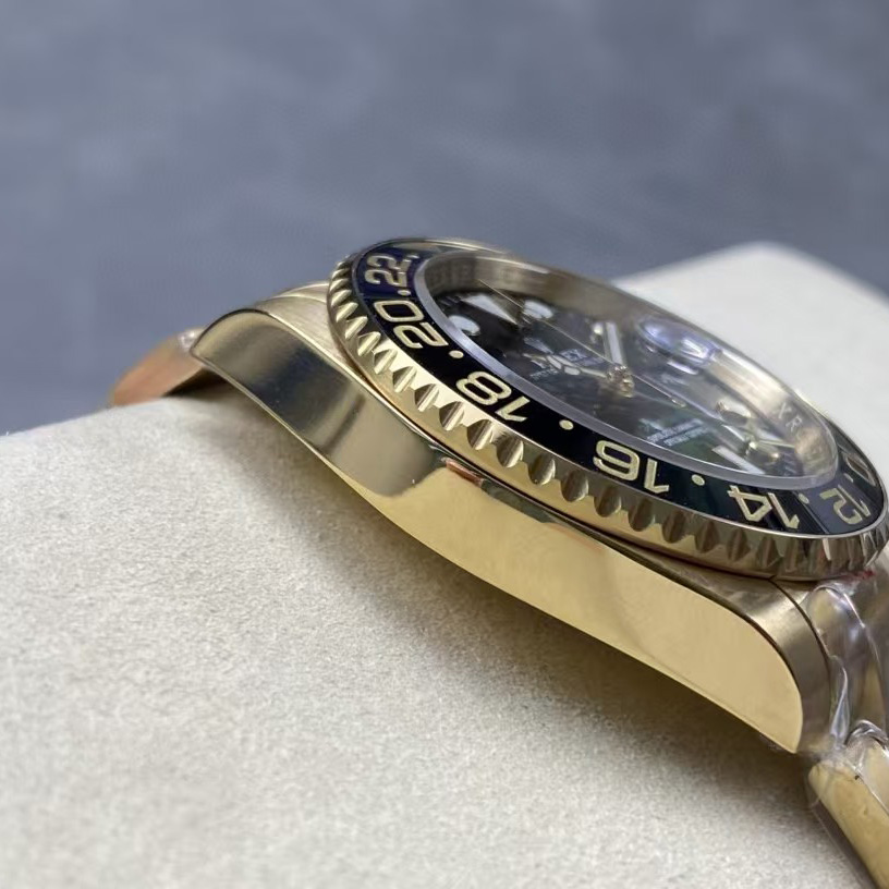 Rolex Watch     - DopestKickz