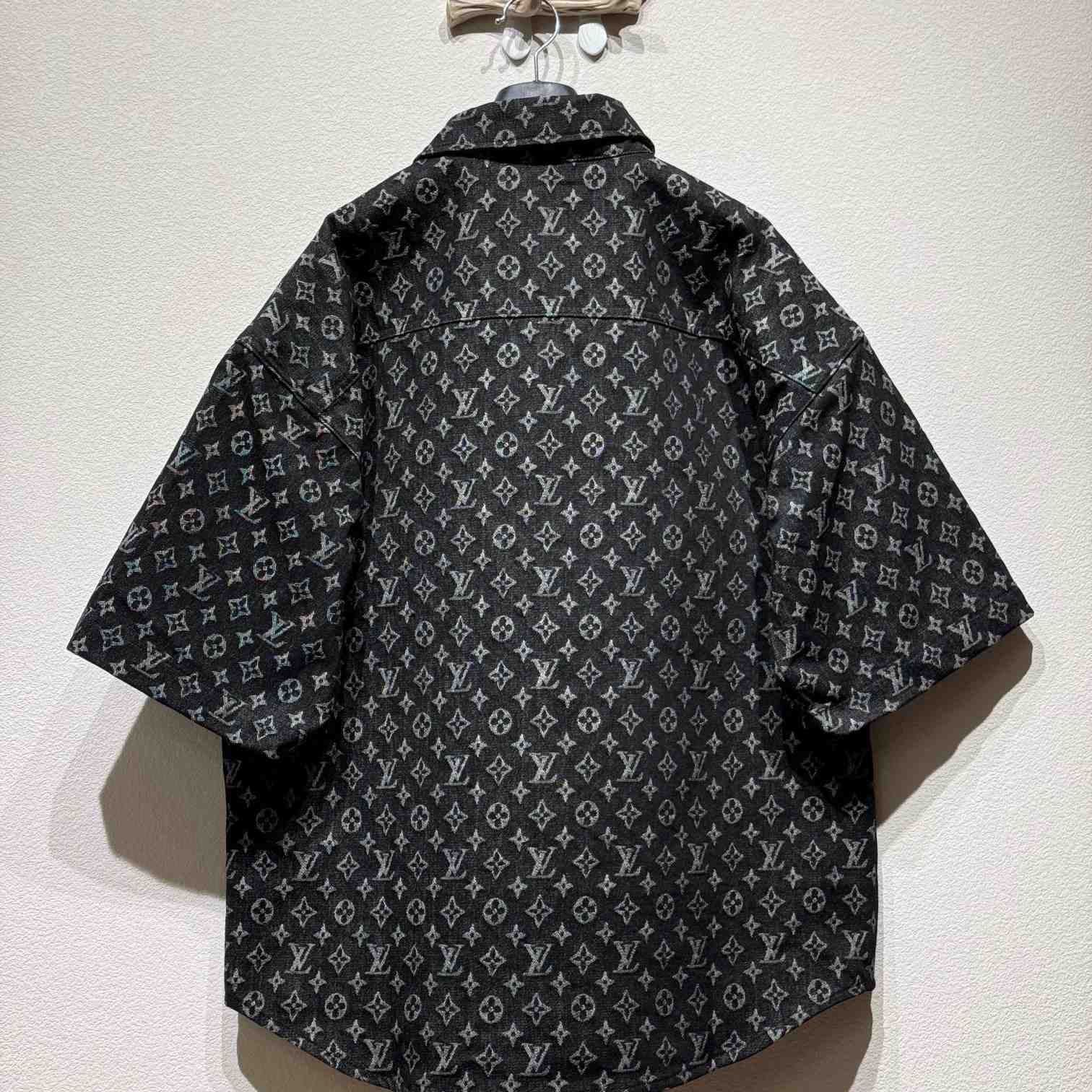 Louis Vuitton Monogram Short-Sleeved Chambray Shirt    - DopestKickz