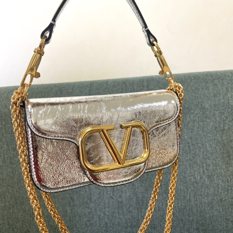 Valenti Small Shoulder Bag    20-11-5cm - DopestKickz