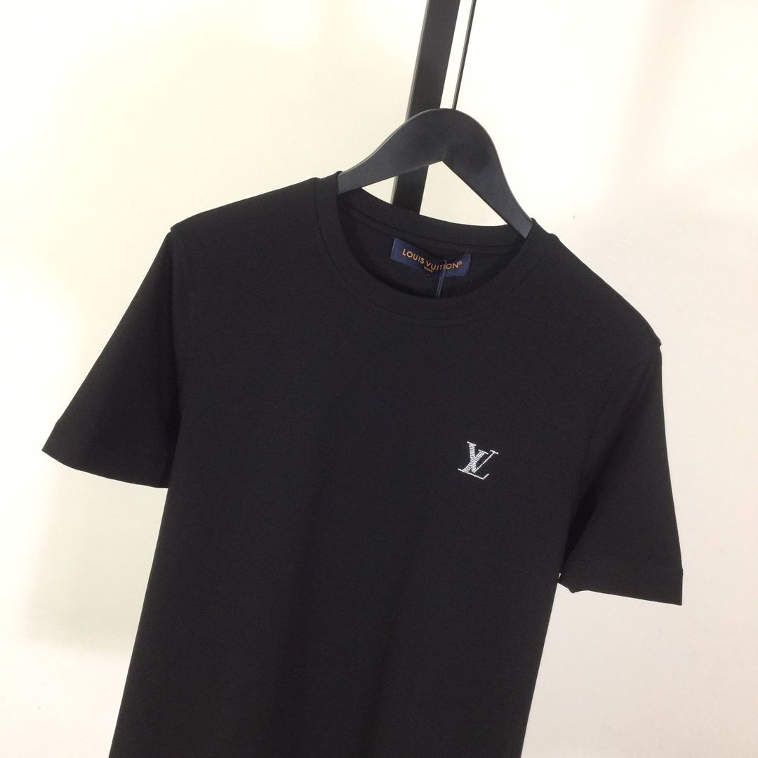 Louis Vuitton Cotton T-Shirt With Crystal - DopestKickz