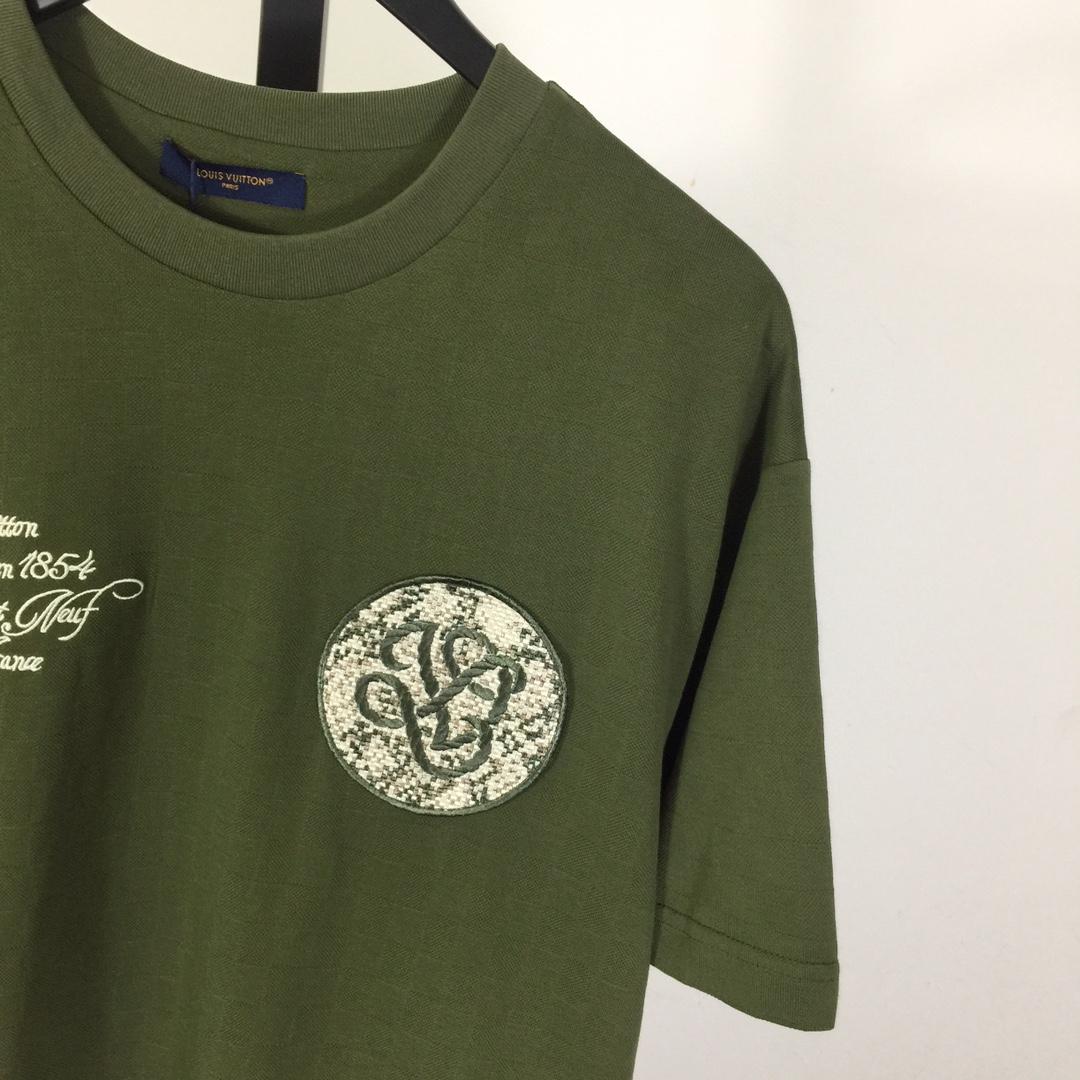 Louis Vuitton Damier Pique T-Shirt  1AGKLJ - DopestKickz