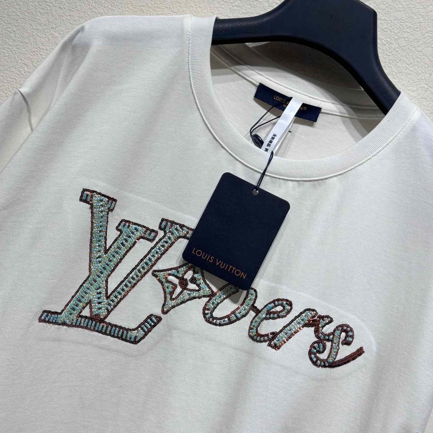 Louis Vuitton LV Vers Embellished Short-Sleeved T-Shirt  1AFR96 - DopestKickz