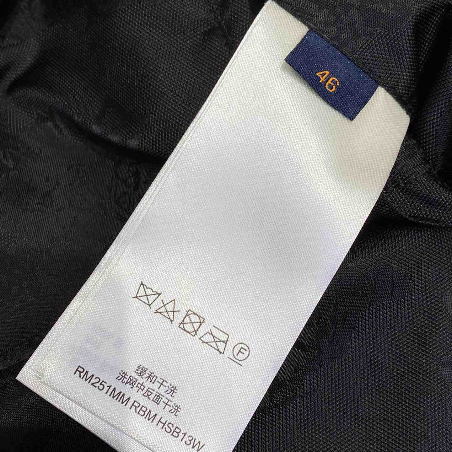 Louis Vuitton Nylon Windbreaker   1AGIPE - DopestKickz
