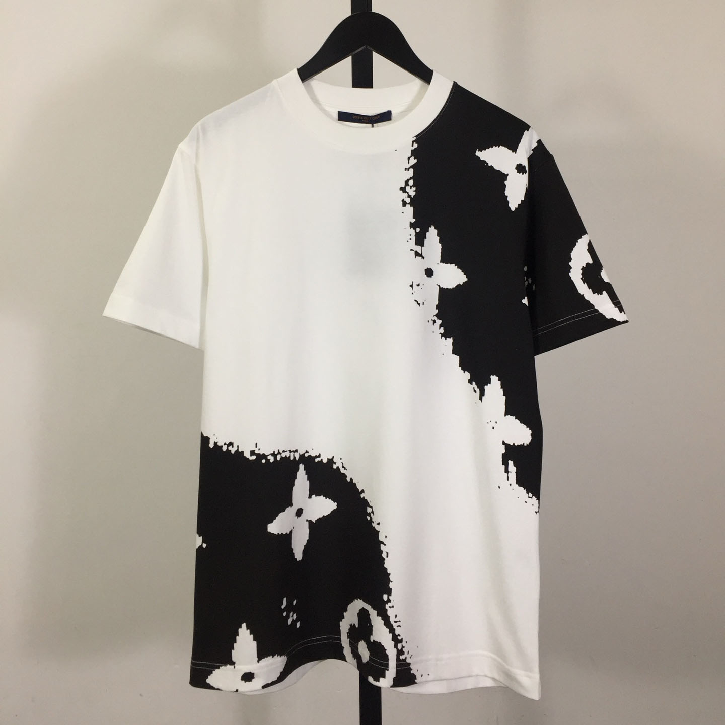 Louis Vuitton Monogram Cotton T-Shirt - DopestKickz