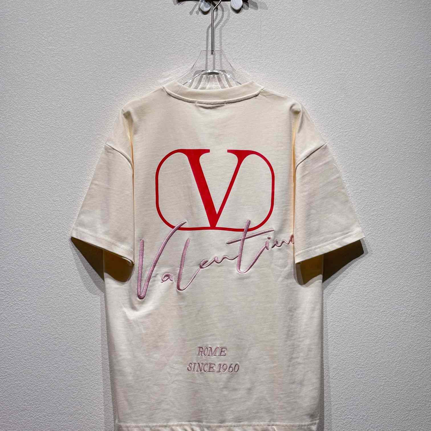  Valenti Garavani VLogo Signature T-shirt - DopestKickz