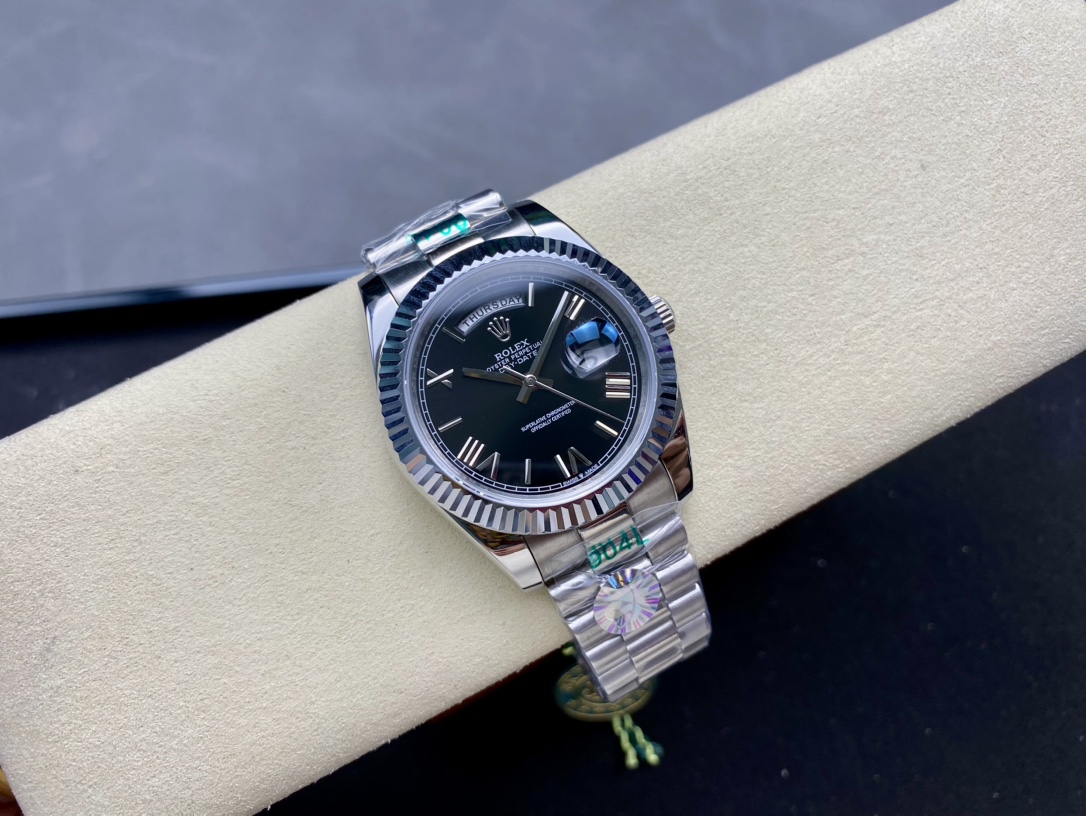 Rolex Day Date Watch - DopestKickz
