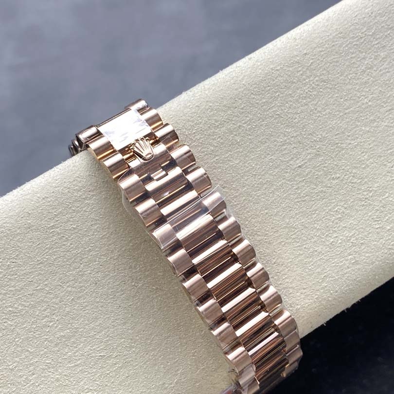 Rolex Day Date Watch - DopestKickz