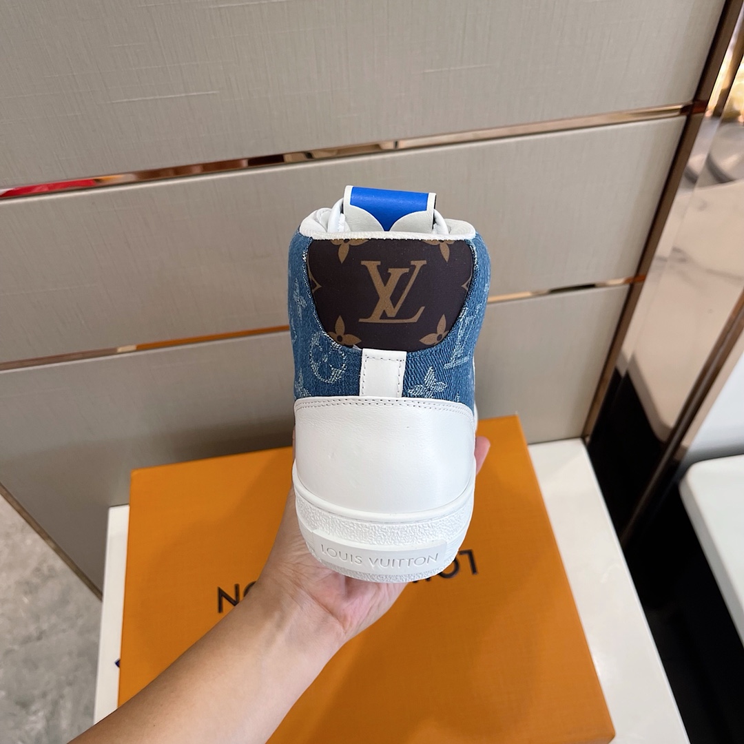 Louis Vuitton Sneaker     - DopestKickz
