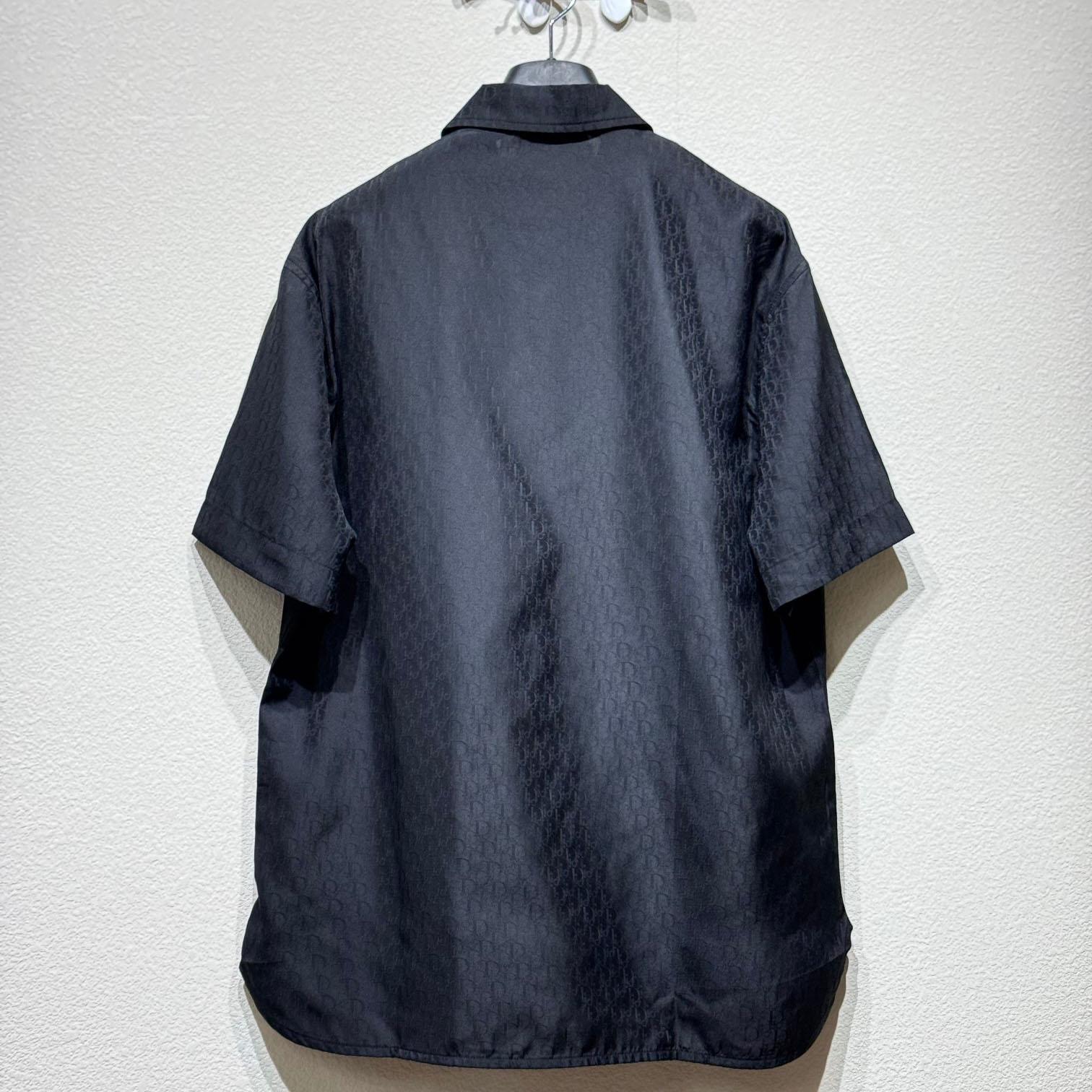 Dior Oblique Short-Sleeved Shirt  - DopestKickz