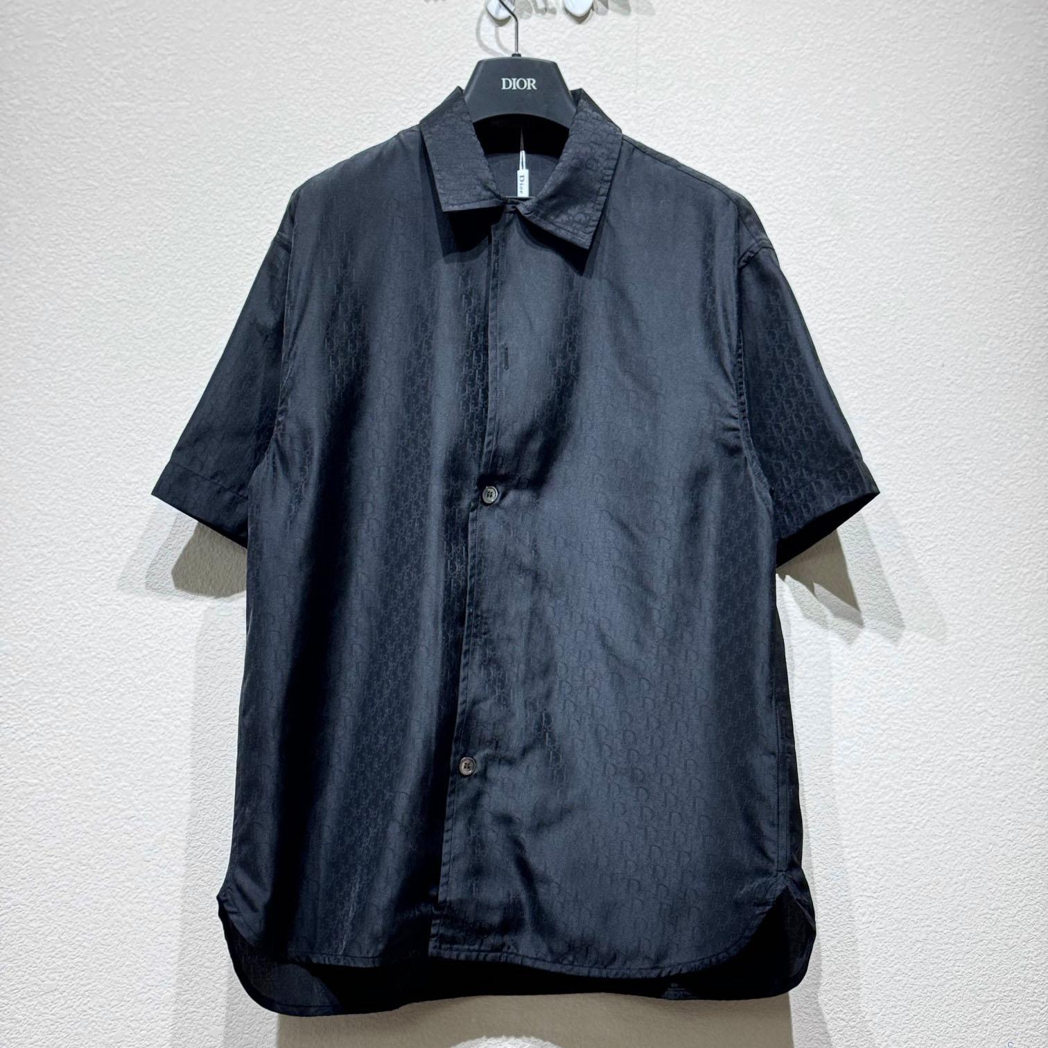Dior Oblique Short-Sleeved Shirt  - DopestKickz