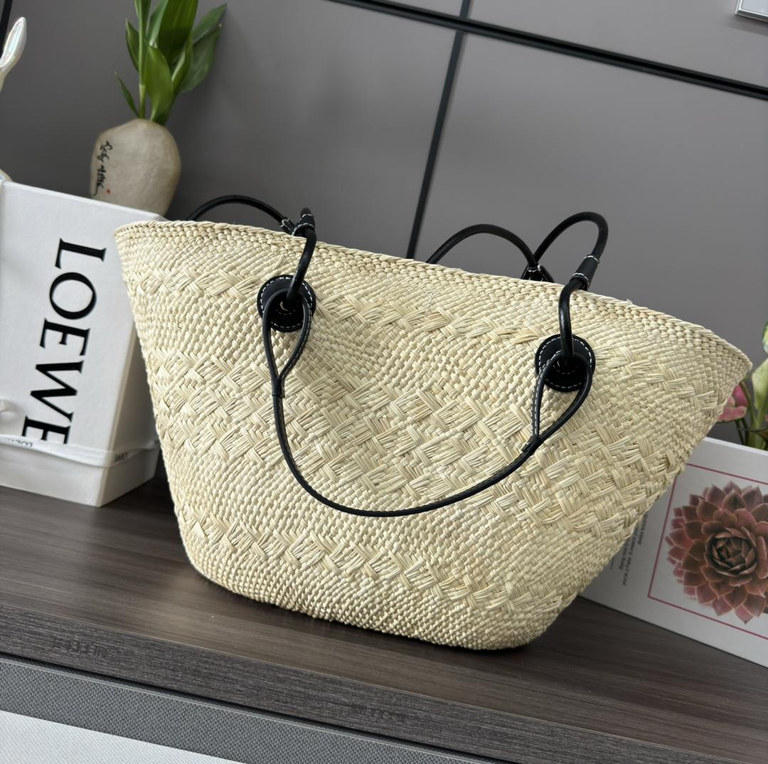 Loewe Medium Anagram Basket Bag In Iraca Palm And Calfskin - DopestKickz