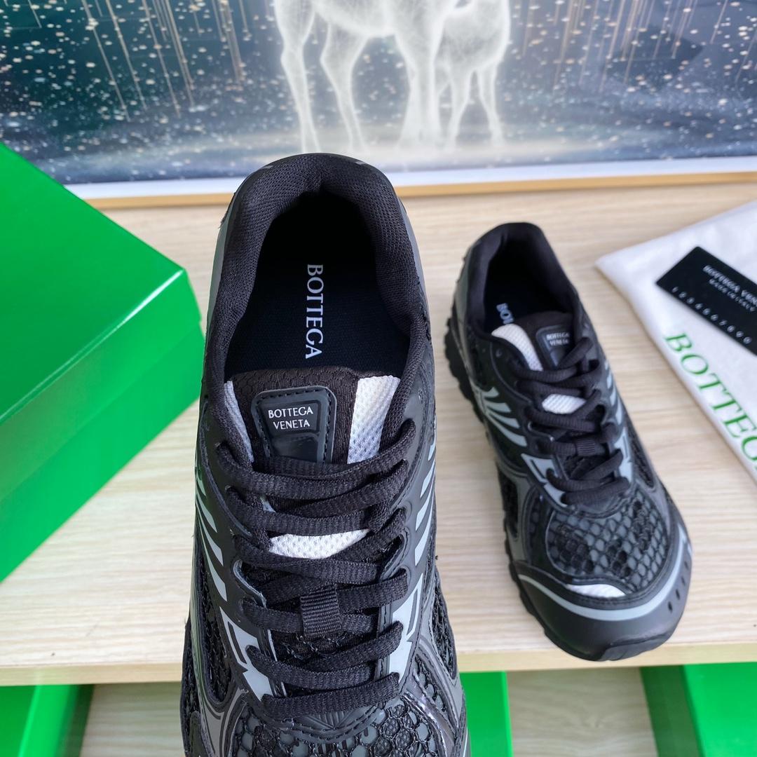 Bottega Veneta Orbit Sneaker  - DopestKickz