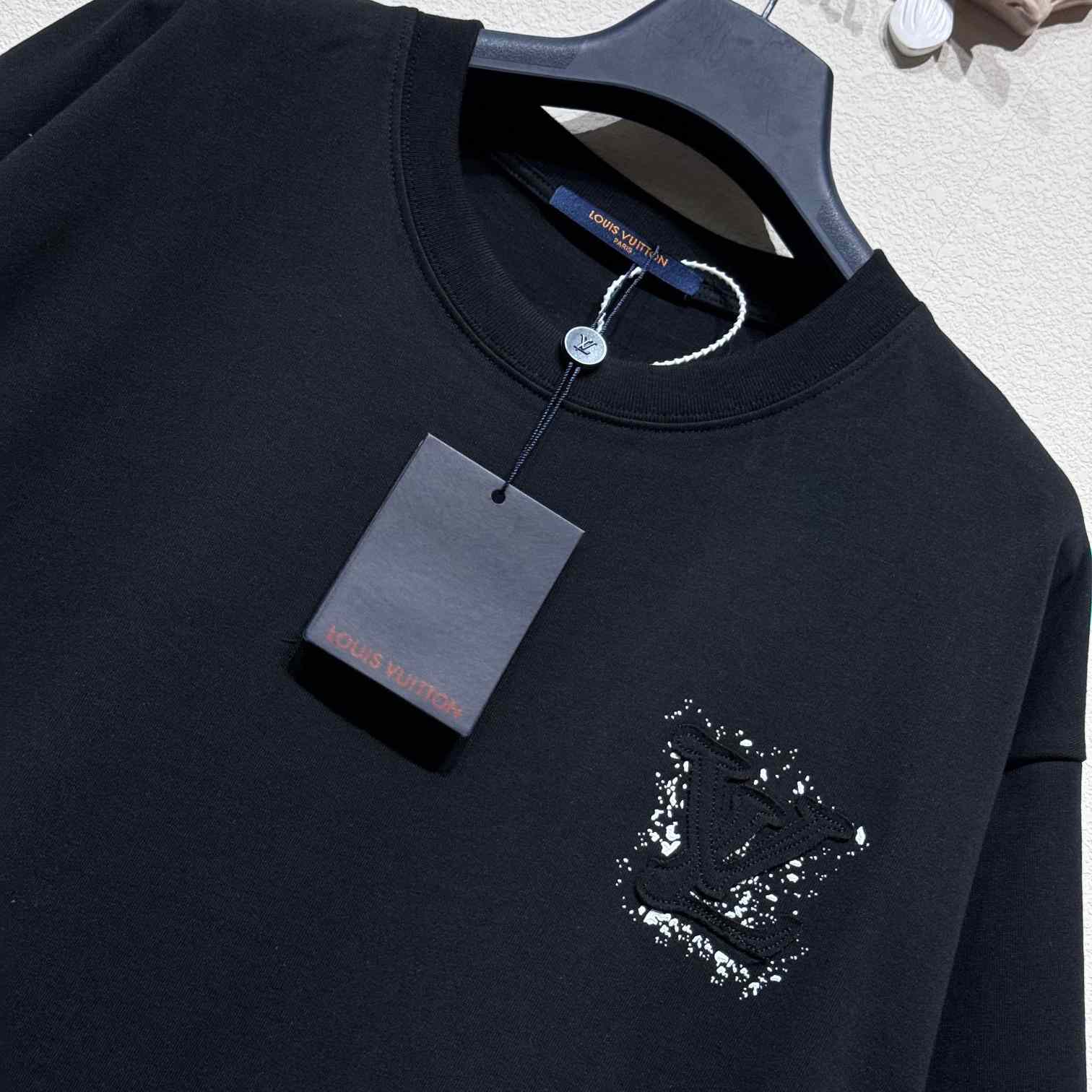 Louis Vuitton Short-Sleeved T-Shirt   - DopestKickz