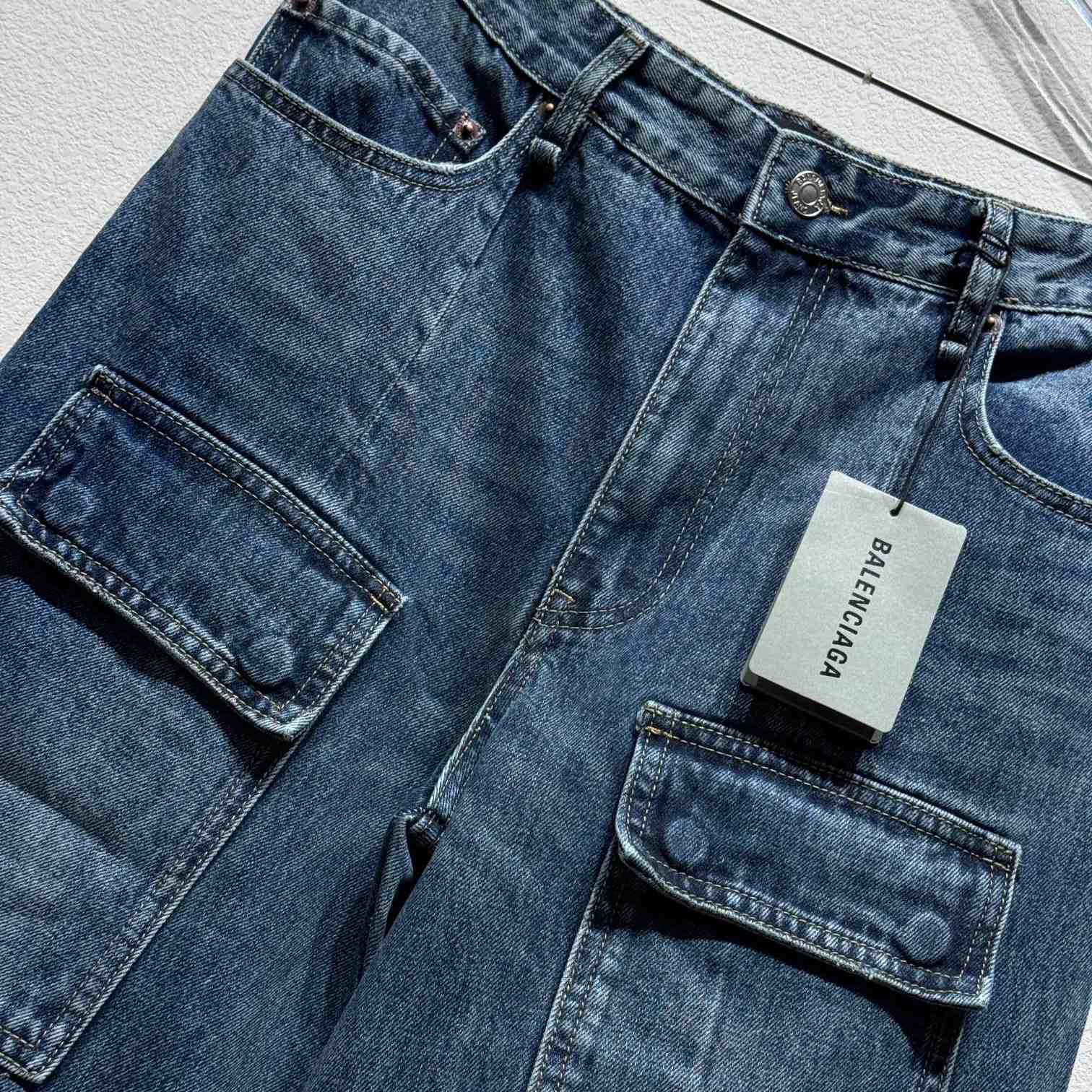 Balenciaga Mid-rise Wide-leg Cargo Jeans - DopestKickz