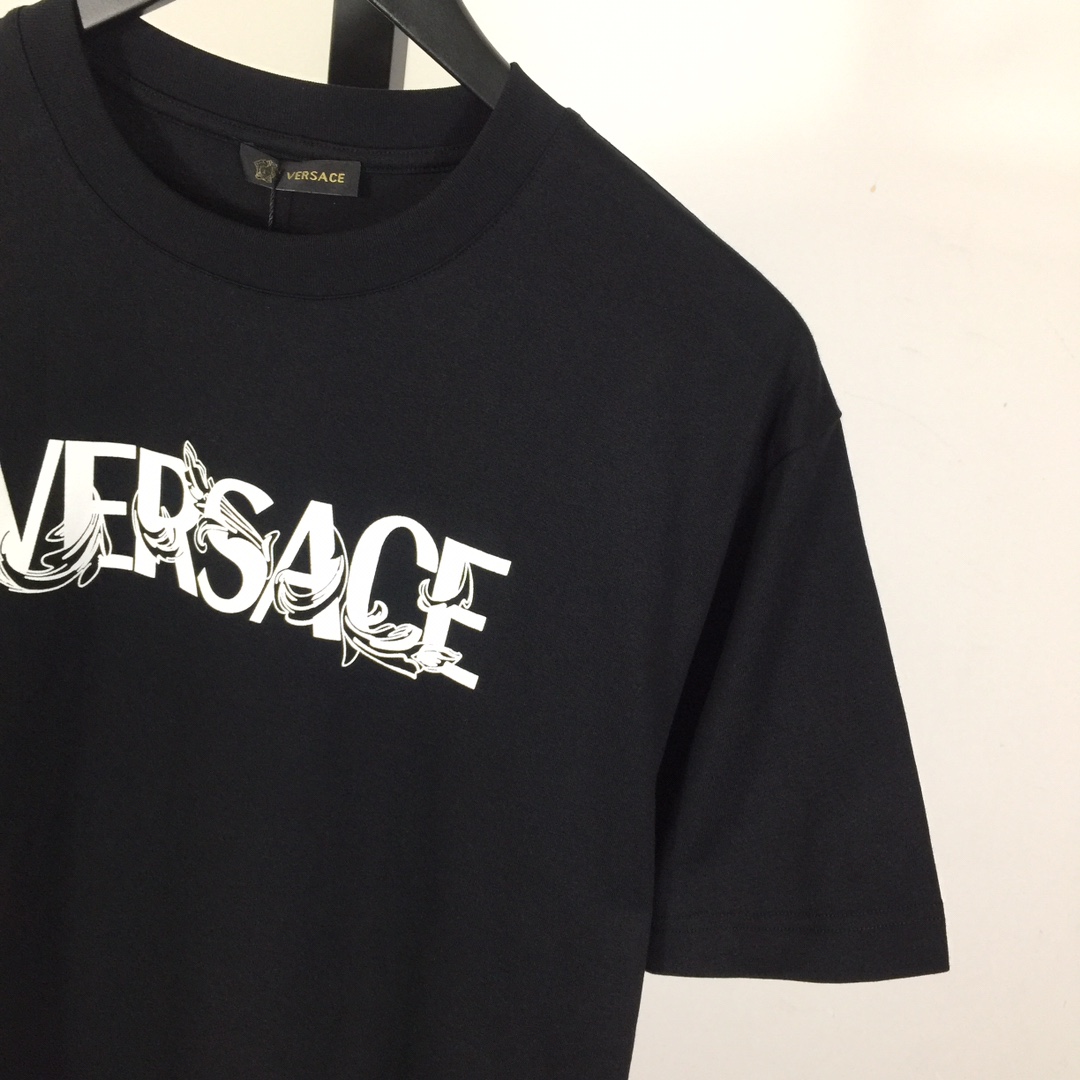 Versace Cotton T-shirt  - DopestKickz