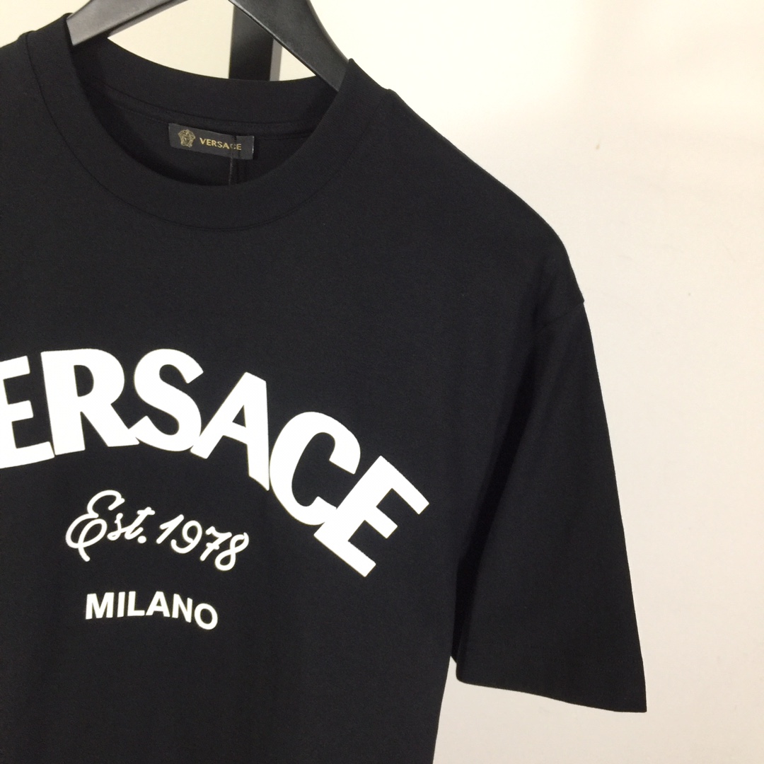 Versace Cotton T-shirt  - DopestKickz