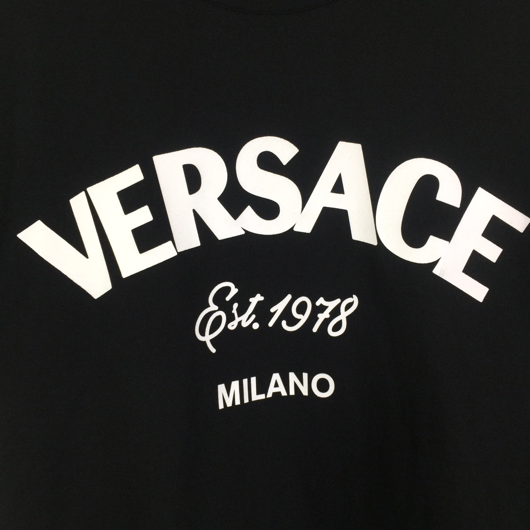 Versace Cotton T-shirt  - DopestKickz