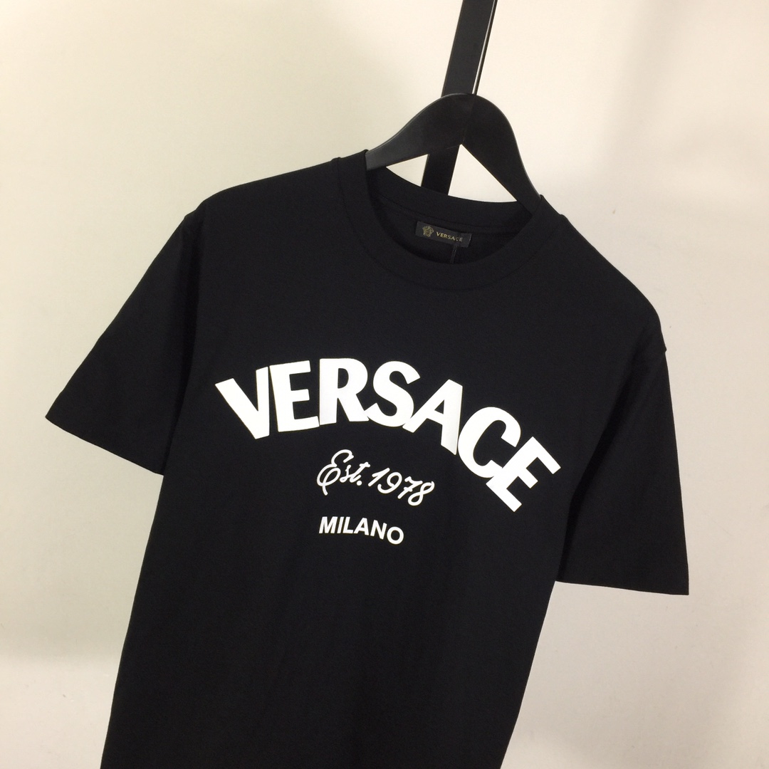 Versace Cotton T-shirt  - DopestKickz