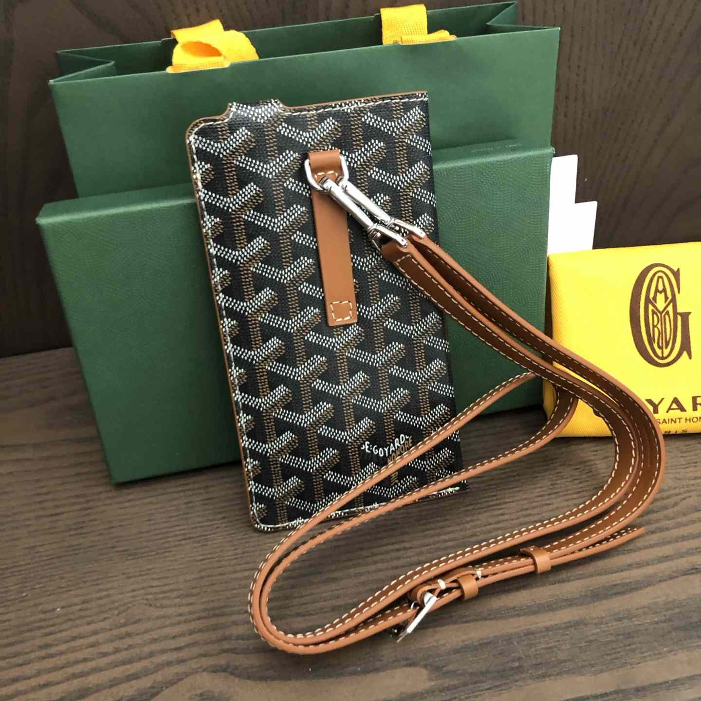 Goyard Montmartre GM Case - DopestKickz