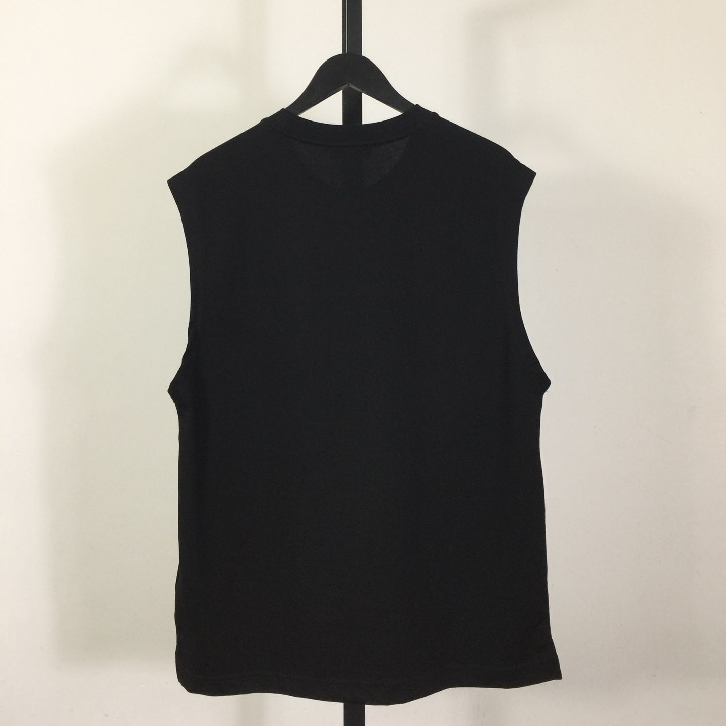 Givenchy Logo Top - DopestKickz