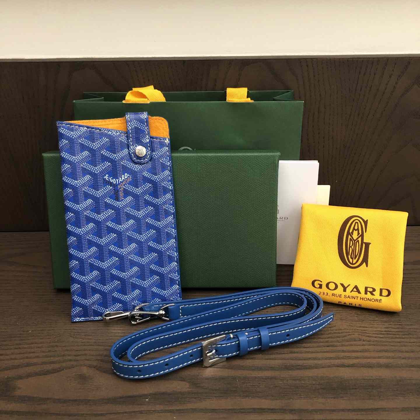 Goyard Montmartre GM Case - DopestKickz