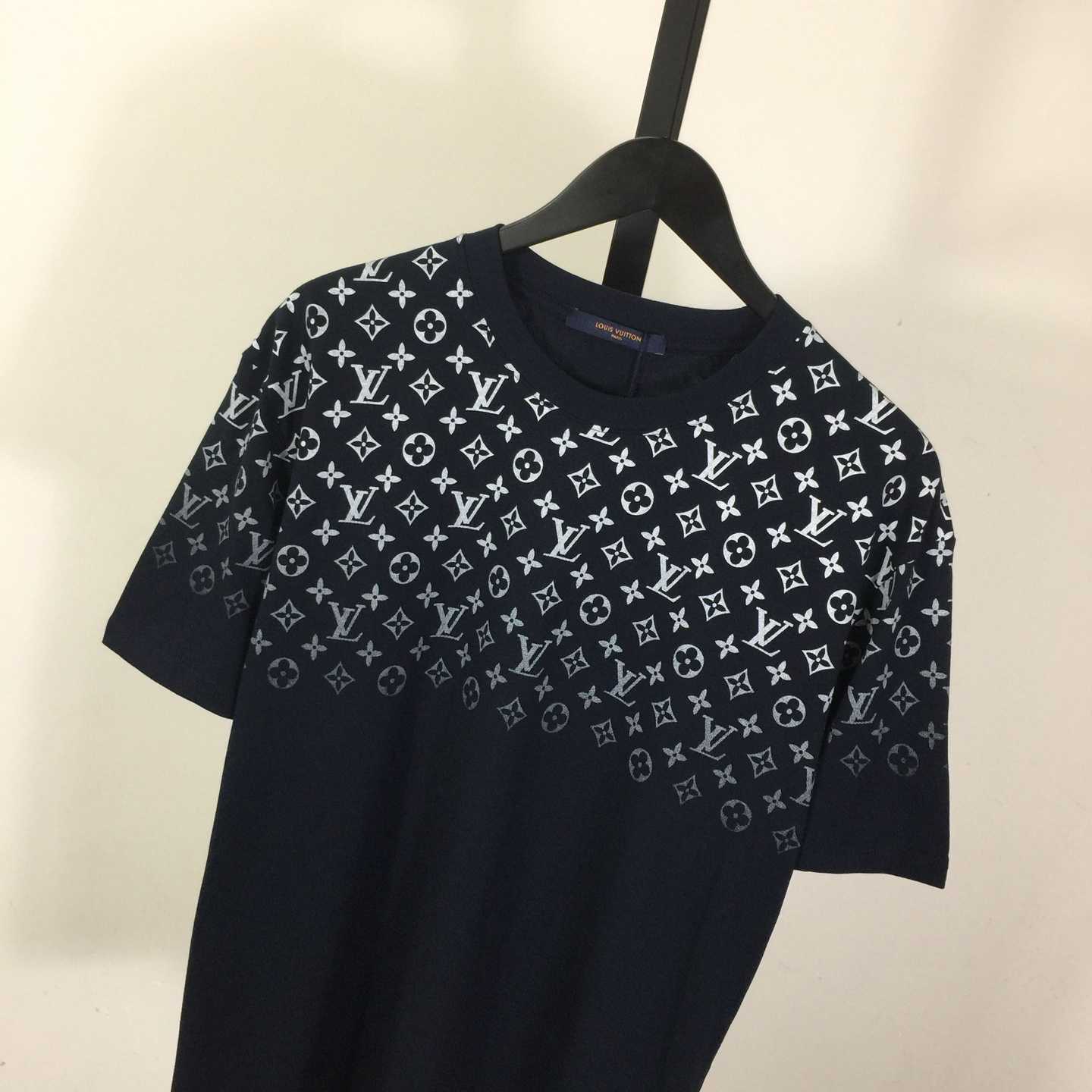 Louis Vuitton Gradient Cotton T-Shirt    1AFBB7 - DopestKickz