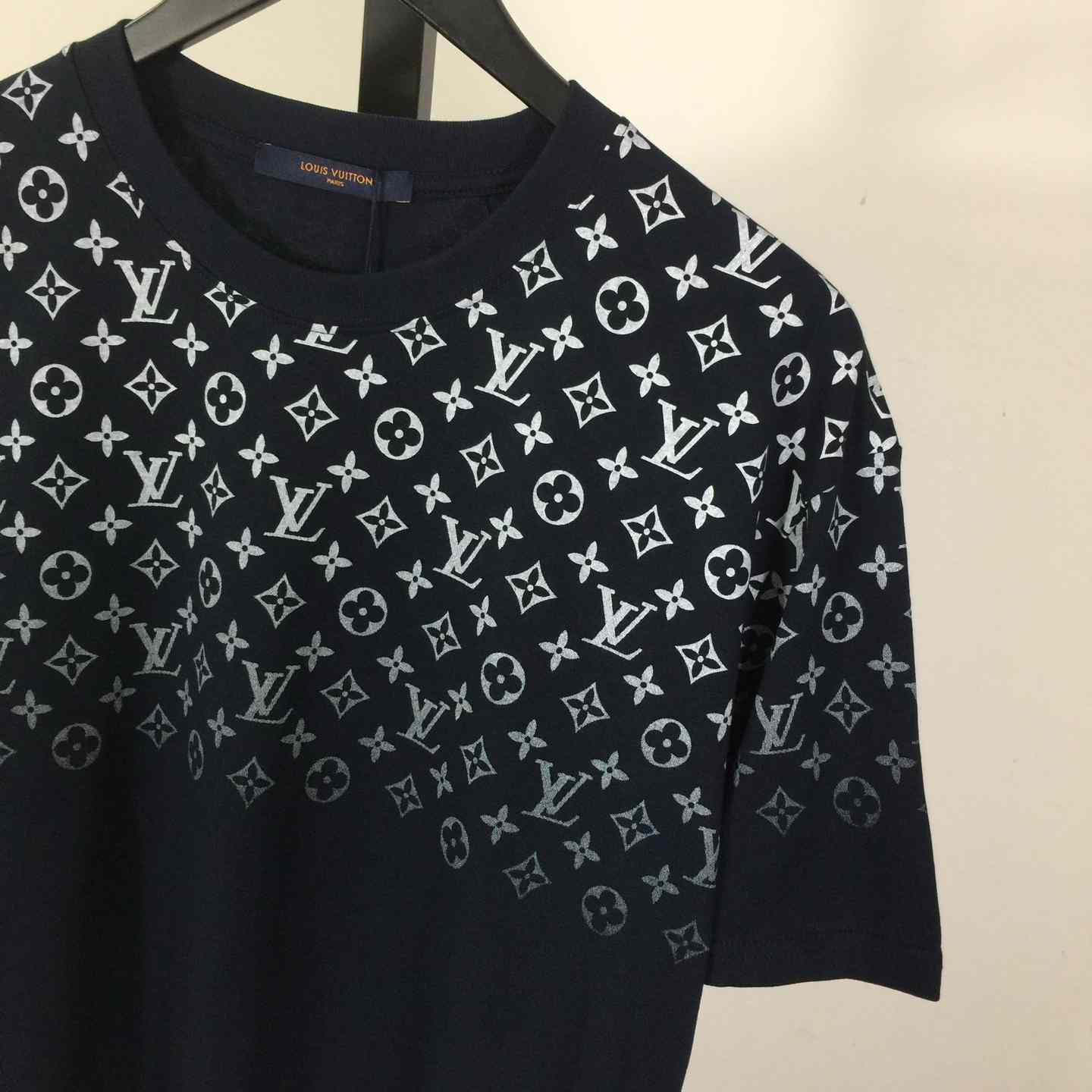 Louis Vuitton Gradient Cotton T-Shirt    1AFBB7 - DopestKickz
