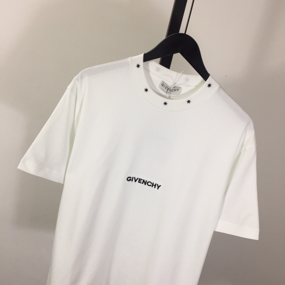 Givenchy T-shirt In Cotton - DopestKickz