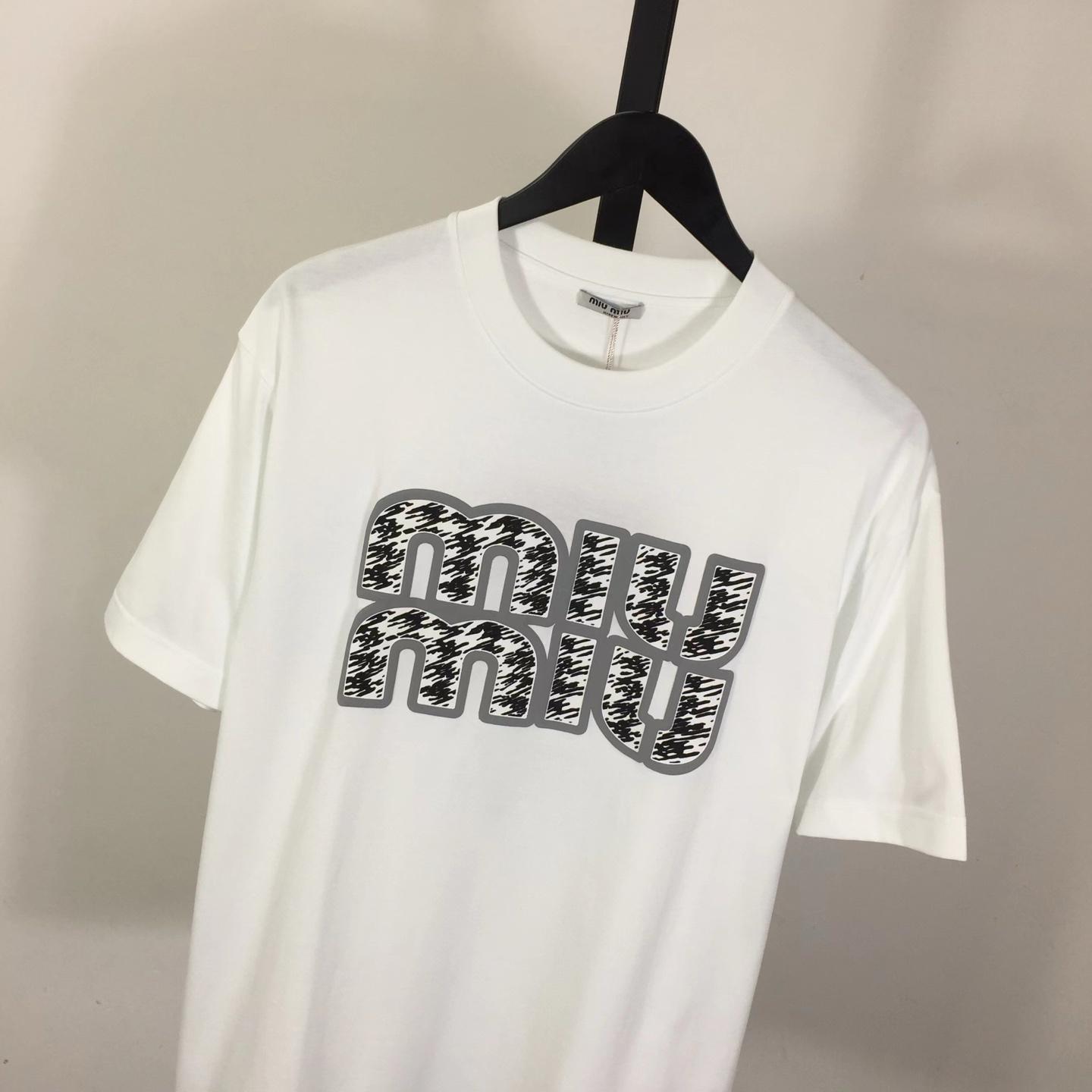 Miu Miu Logo T-shirt - DopestKickz