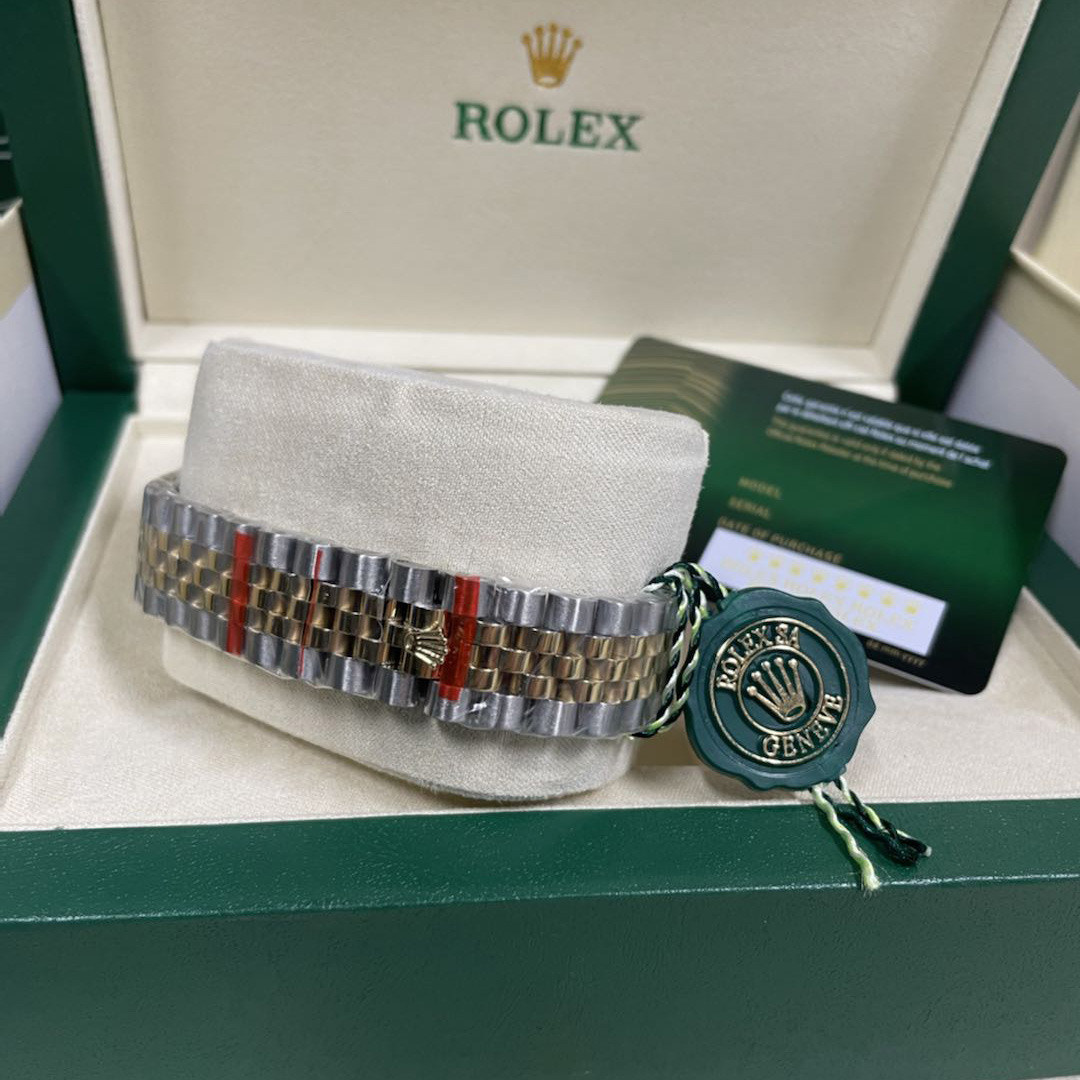 Rolex Datejust Watch   - DopestKickz