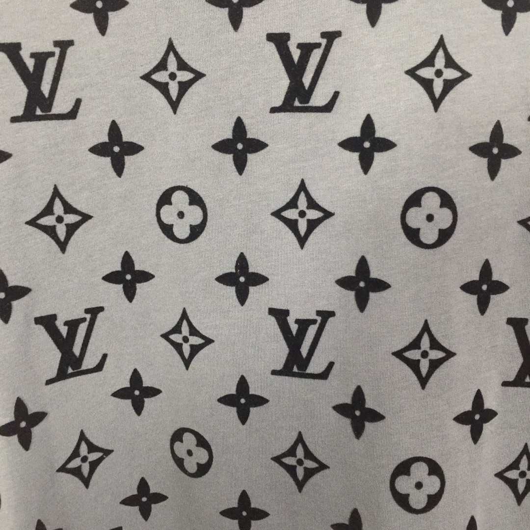Louis Vuitton Monogram T-shirt - DopestKickz